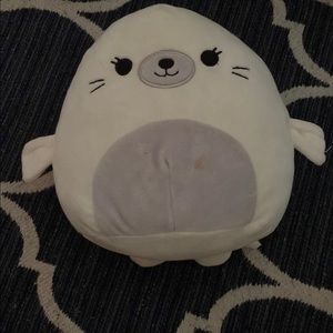 Seal squishmallow